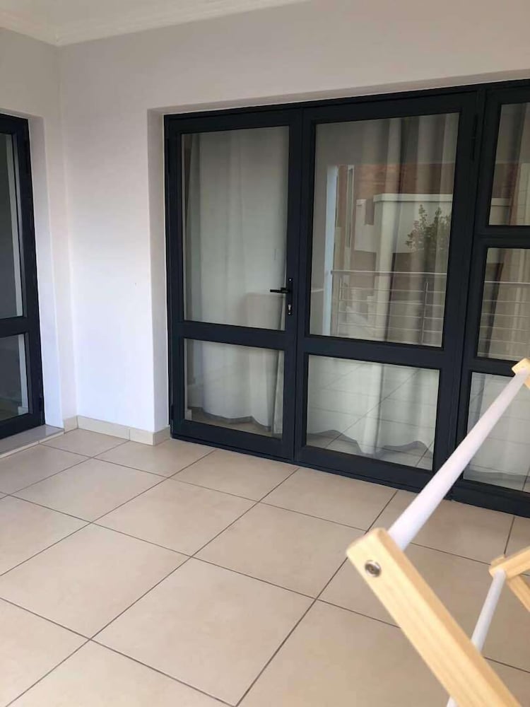 Фото Stunning Apartment in Sandton