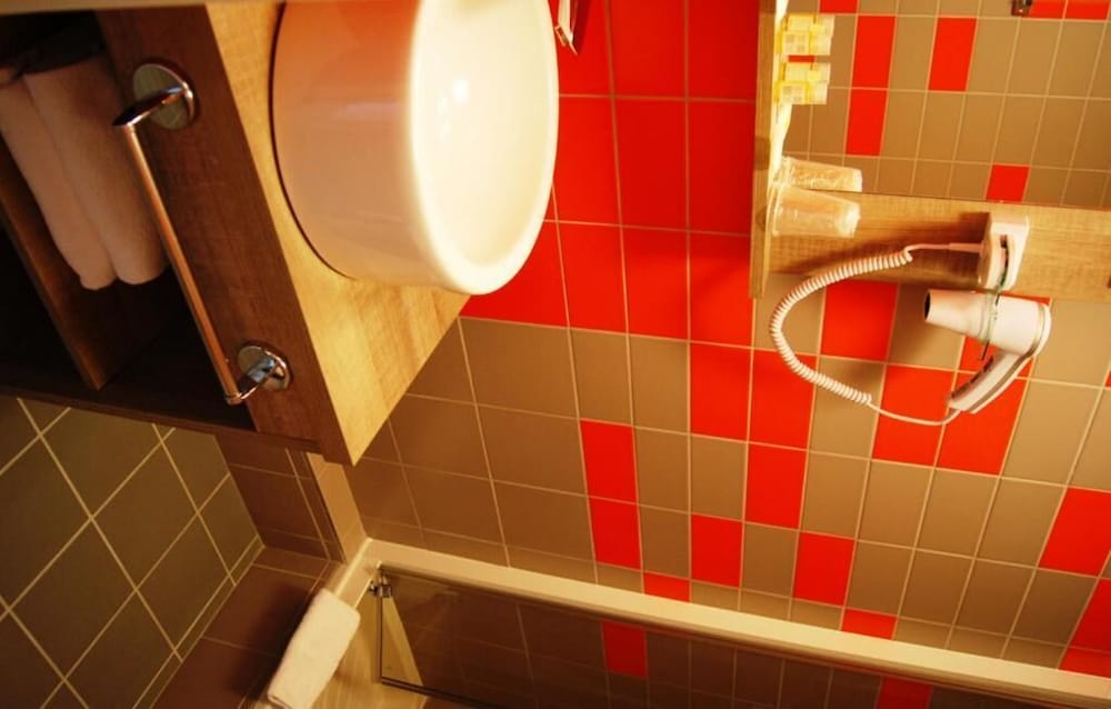 Фото The Originals City, Hôtel Clermont-Ferrand Sud Aubière