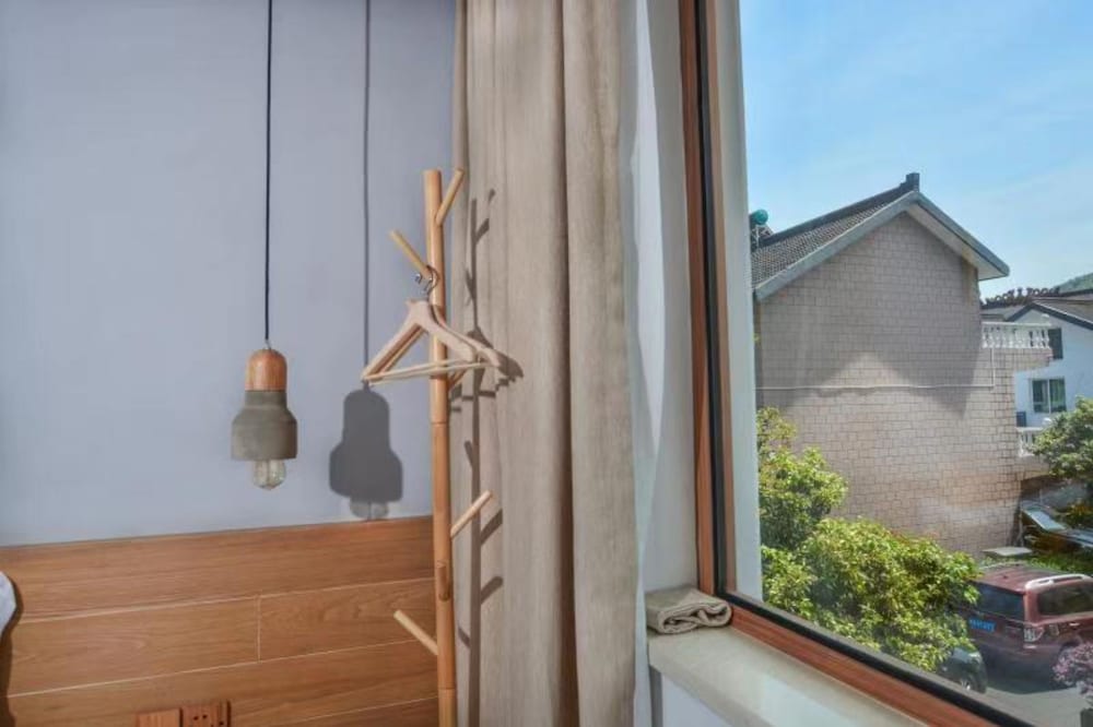 Фото Hangzhou Hanxuan Hotel