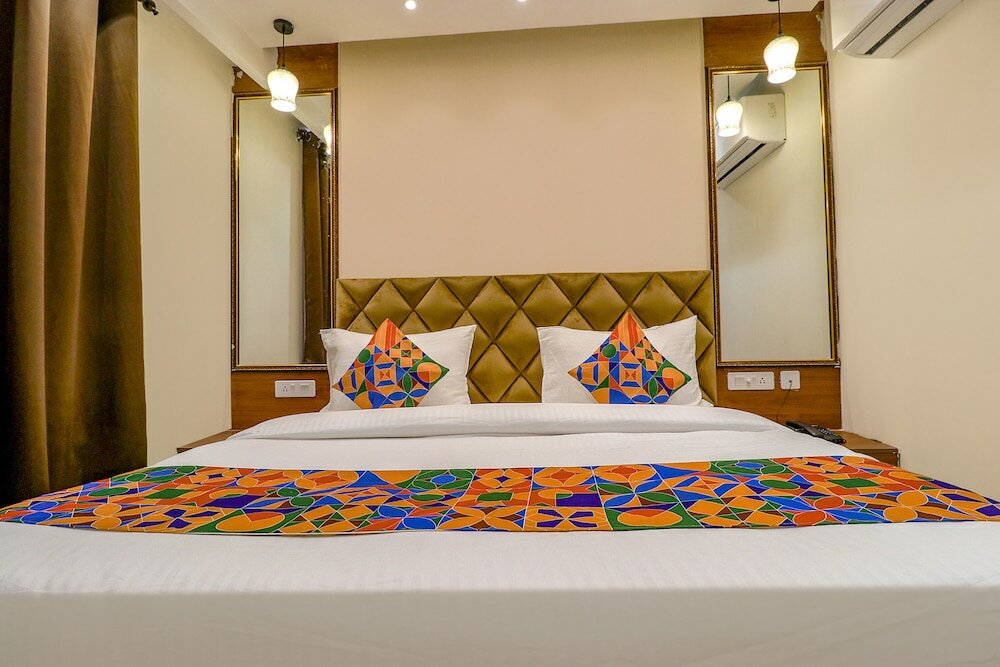 Фото Fabhotel F9 Pitampura