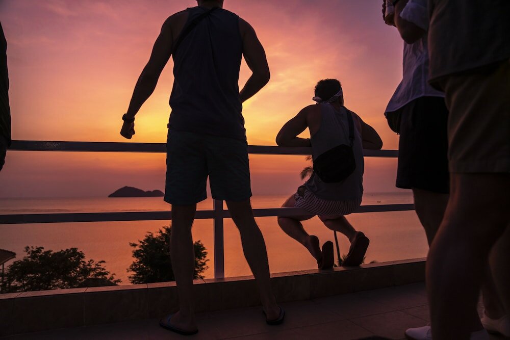 Фото Baan Jai Dee Beach Front Hotel