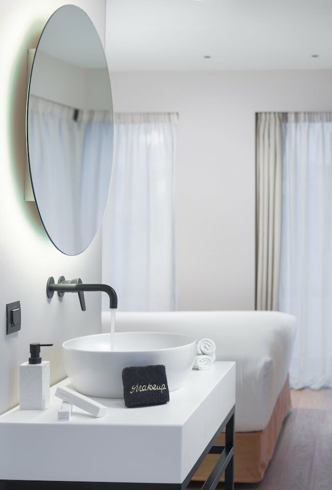 Фото The Residence Aiolou Suites & SPA