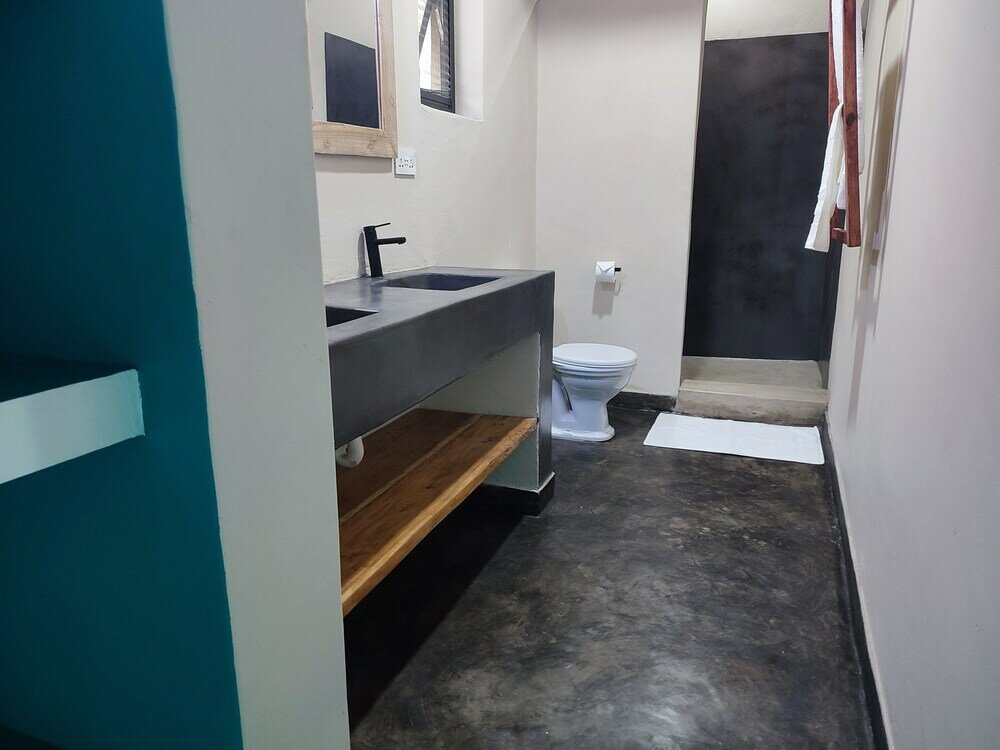 Фото Joma Adventure Lodge