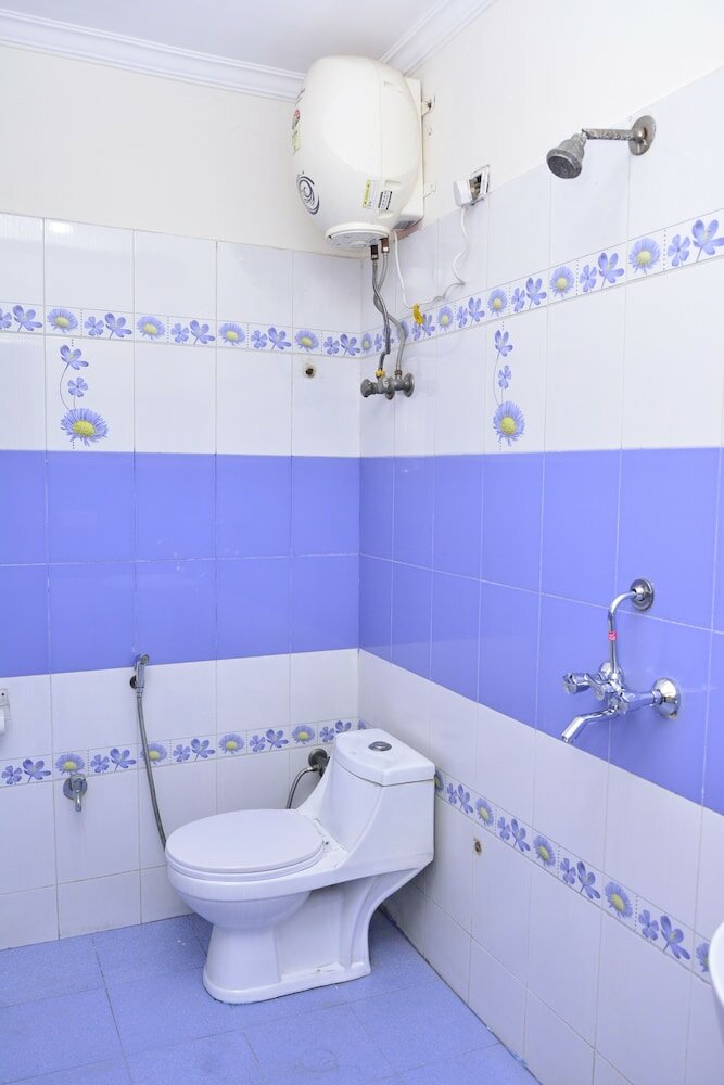 Фото Hotel Mayank Plaza near Igi Airport Terminal 3