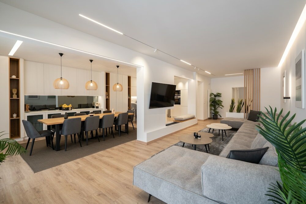 Фото Kolonaki Upscale 4 bdr Luxury apartment