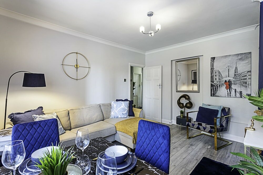 Фото Chic High Spec Apartment Near Central London