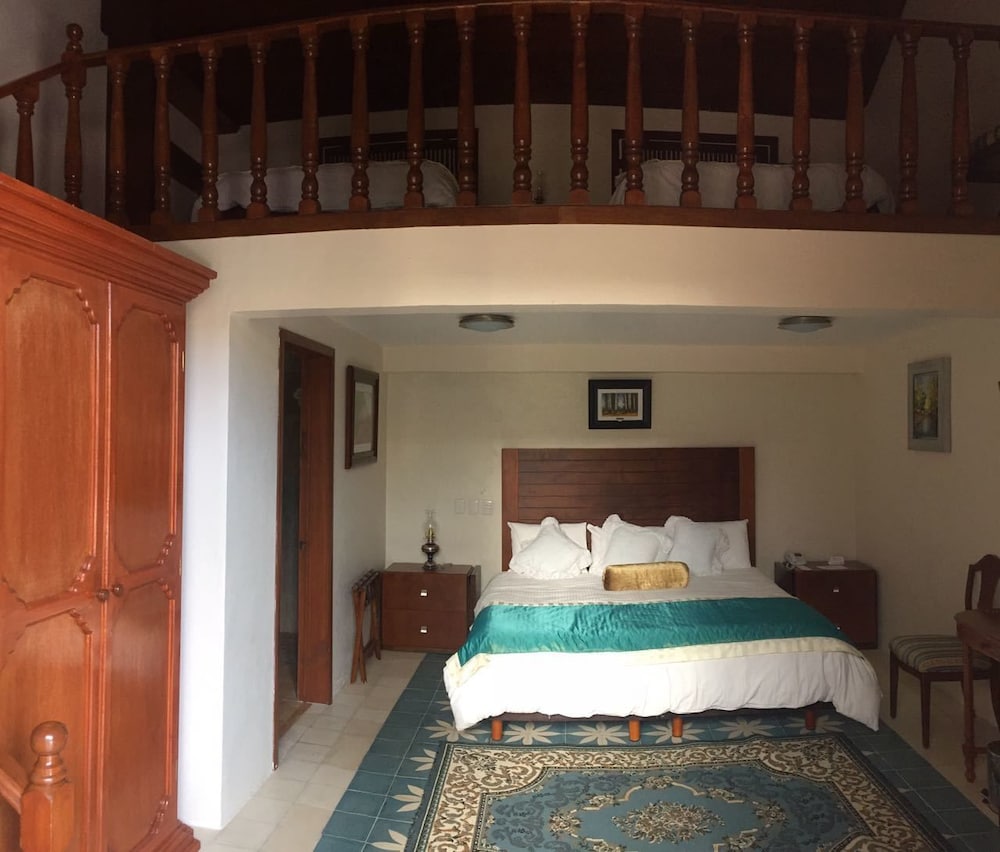 Фото Hotel La Casa del Marques de Comillas