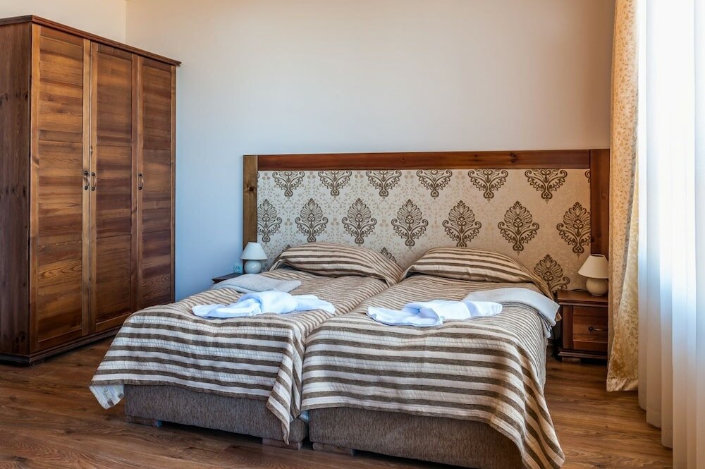 Фото Cornelia Deluxe Residence