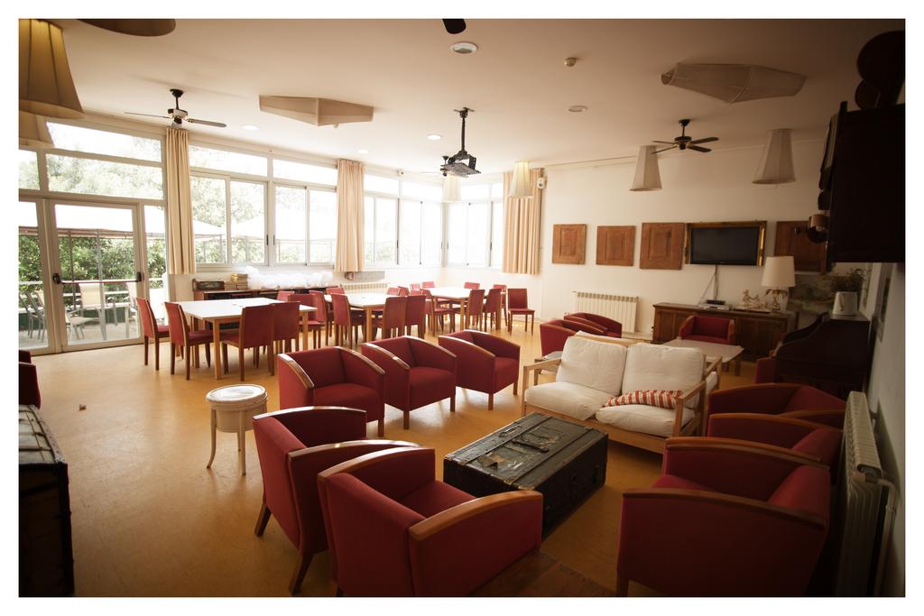 Фото Inout Hostel Barcelona