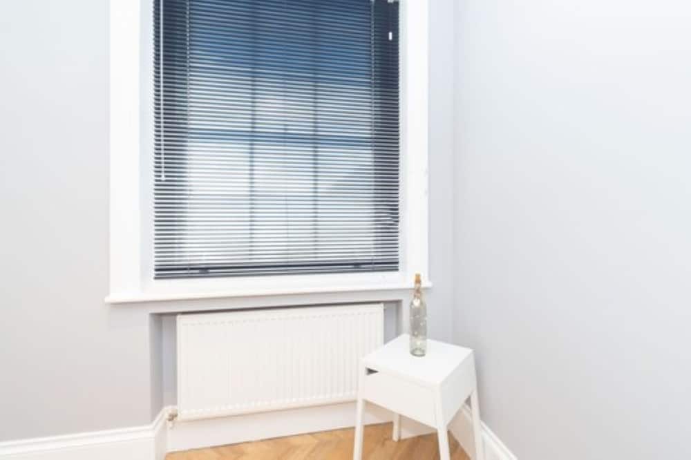 Фото Pml Apartments Southwick Street