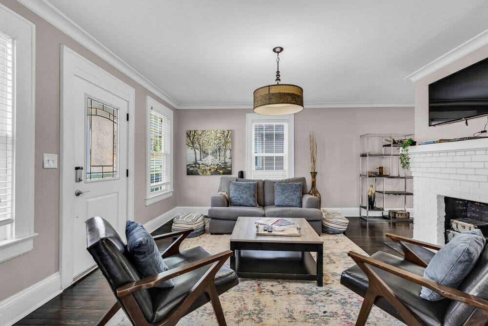 Фото Bright and Modern Close to Everything