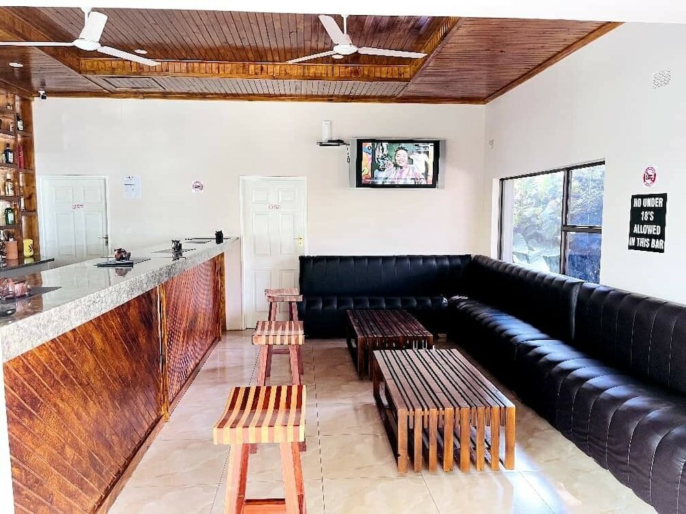 Фото Bhejane Lodge