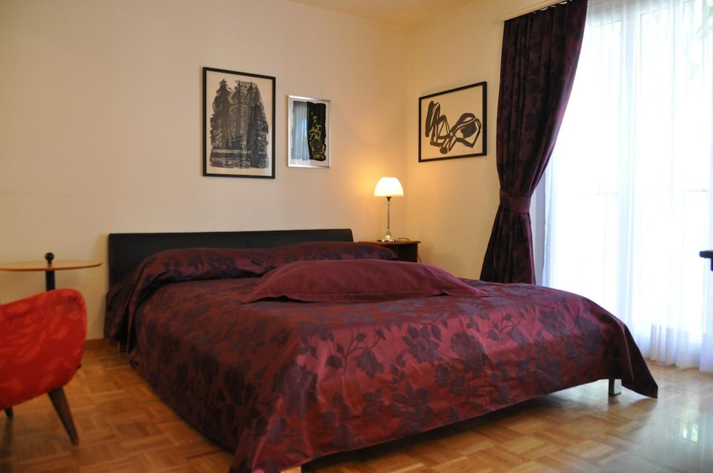 Фото Appartements Hofquartier