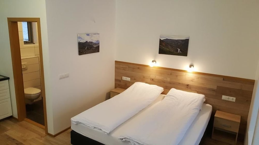 Фото Hvammból Apartments