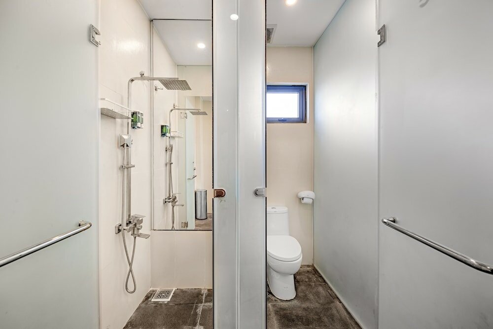 Фото AncyrA Capsule Hotel