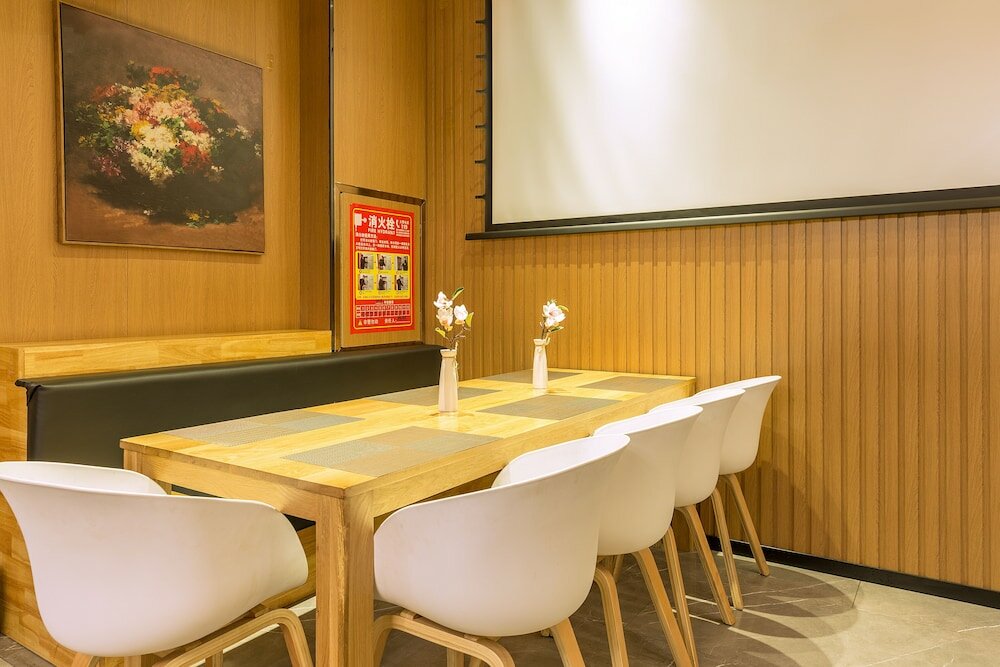 Фото Ibis Styles Zhengzhou International Convention and Exhibitio