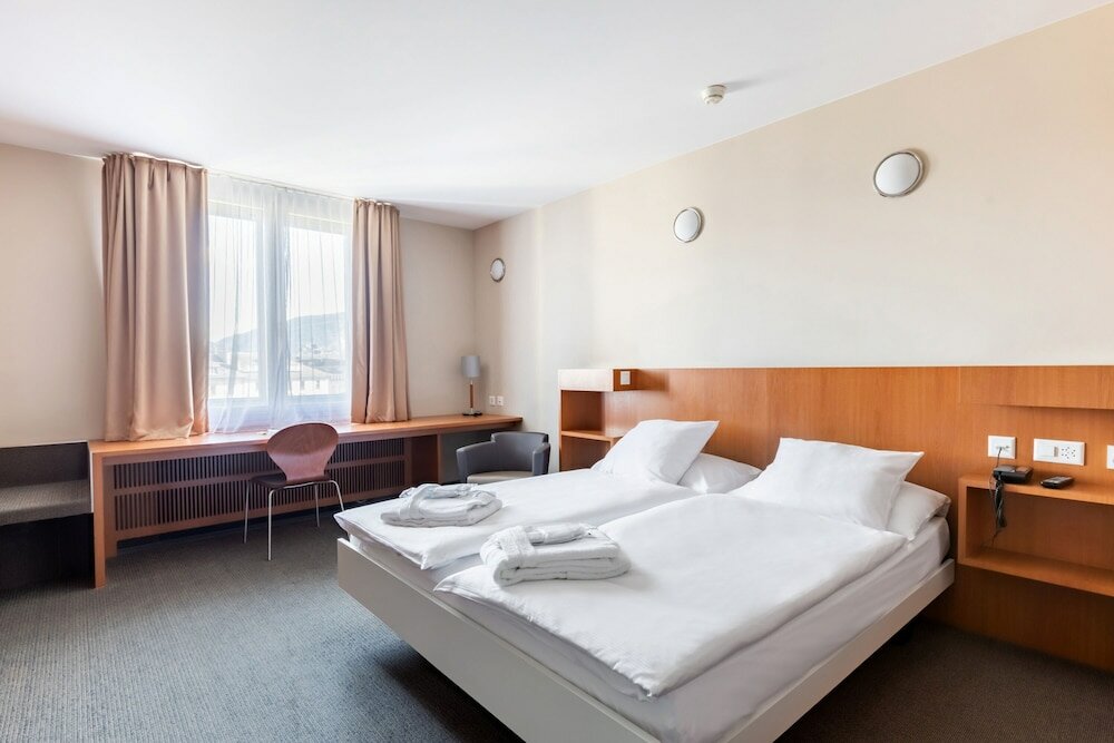 Фото Hotel Cornavin