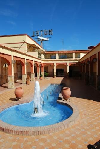 Гостиница Hotel Trajano