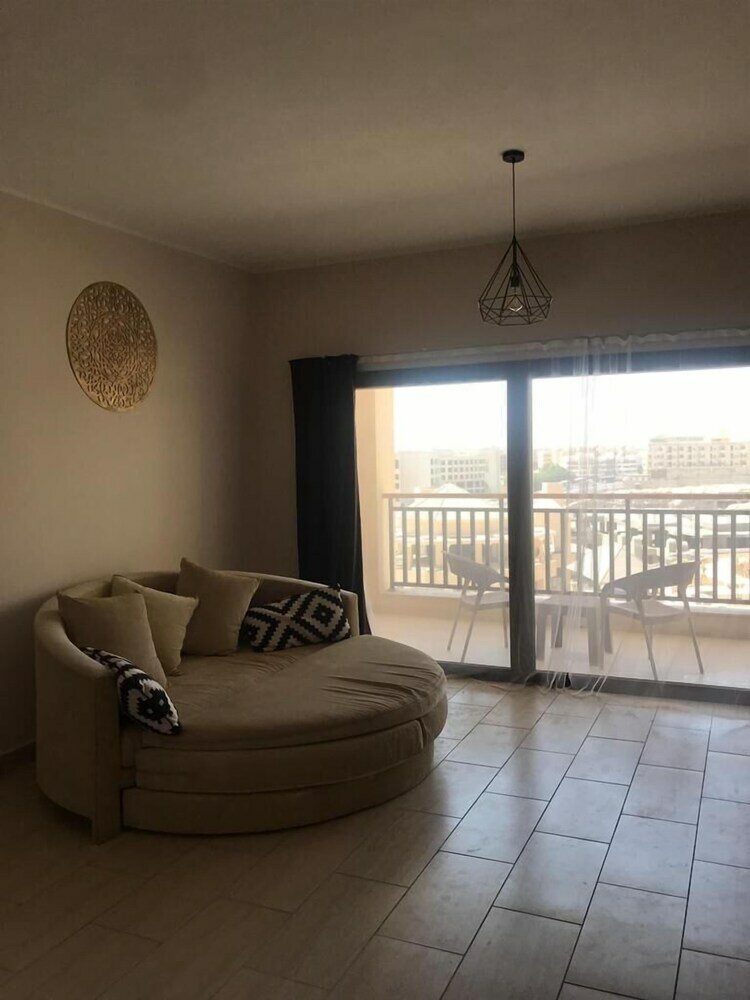 Фото Stunning 3 Bedroom Apartment in the Heart of Al Dau