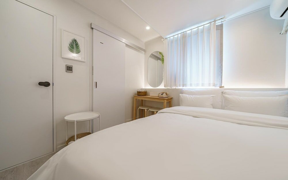 Фото Jongno Hotel Rawa