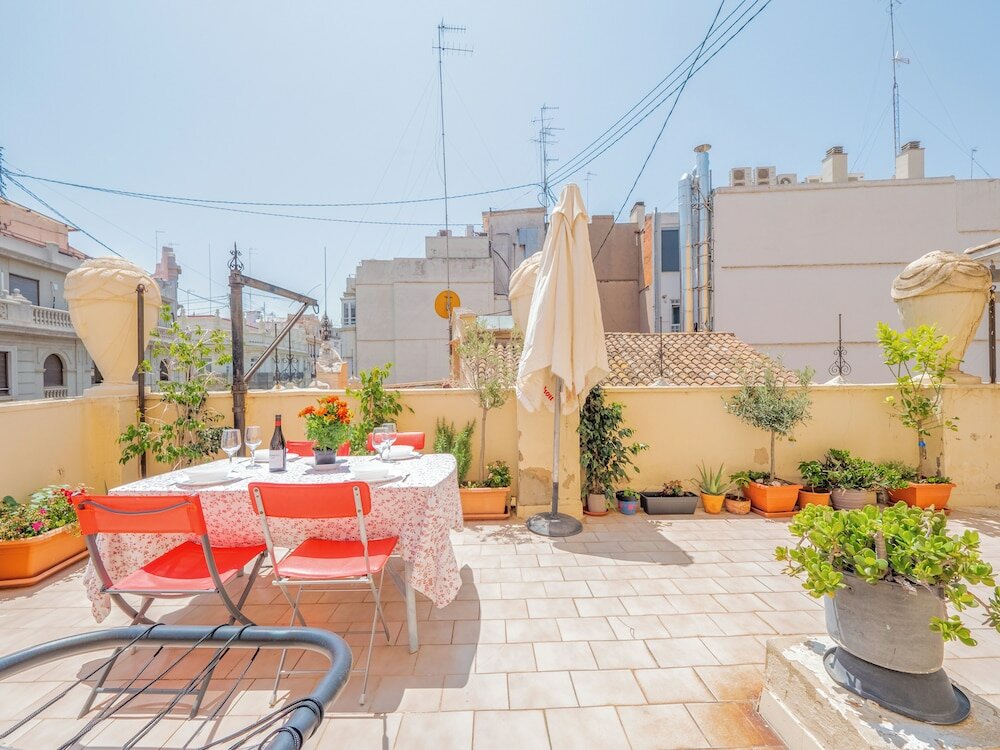 Фото Atico de lujo plaza ayuntamiento pet friendly