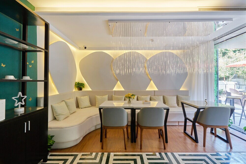 Фото Wuhua Xingxiang Shanfang Hotel