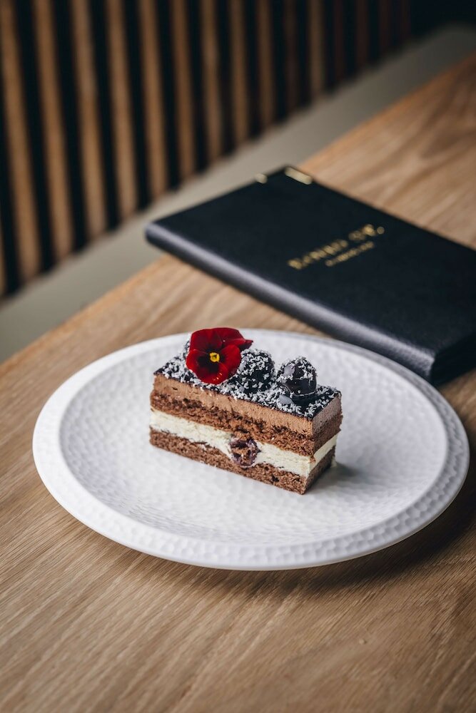 Фото Radisson Blu Edwardian Bond Street Hotel, London