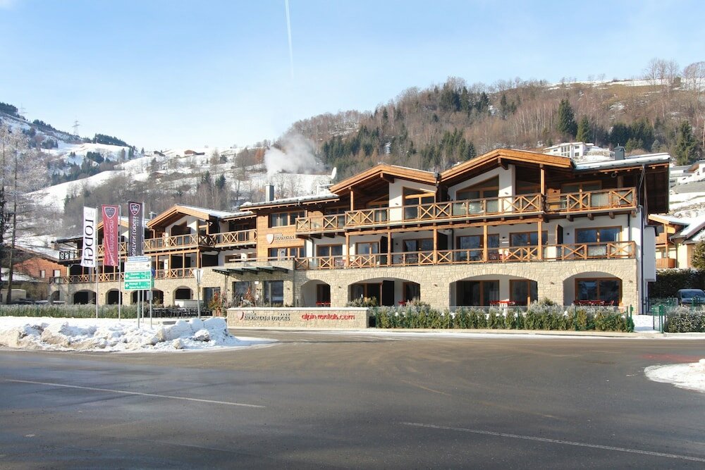 Фото Penthouse All Seasons Lodge