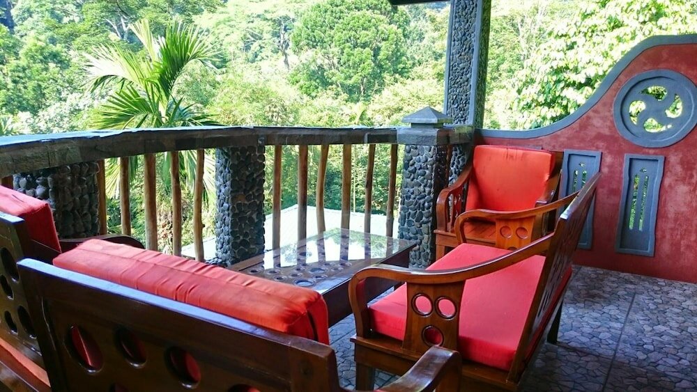 Фото Hotel Orangutan