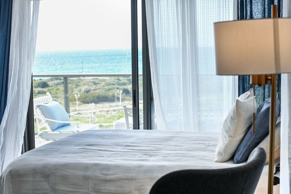 Фото High Class 6br Achziv apartment