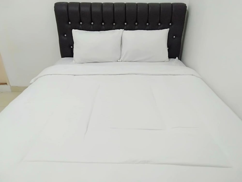 Фото Oyo 92596 Al-razzaq Guest House