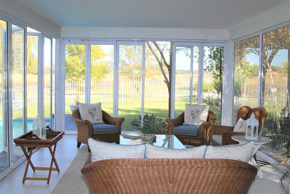 Фото Indigo Moon Guesthouse