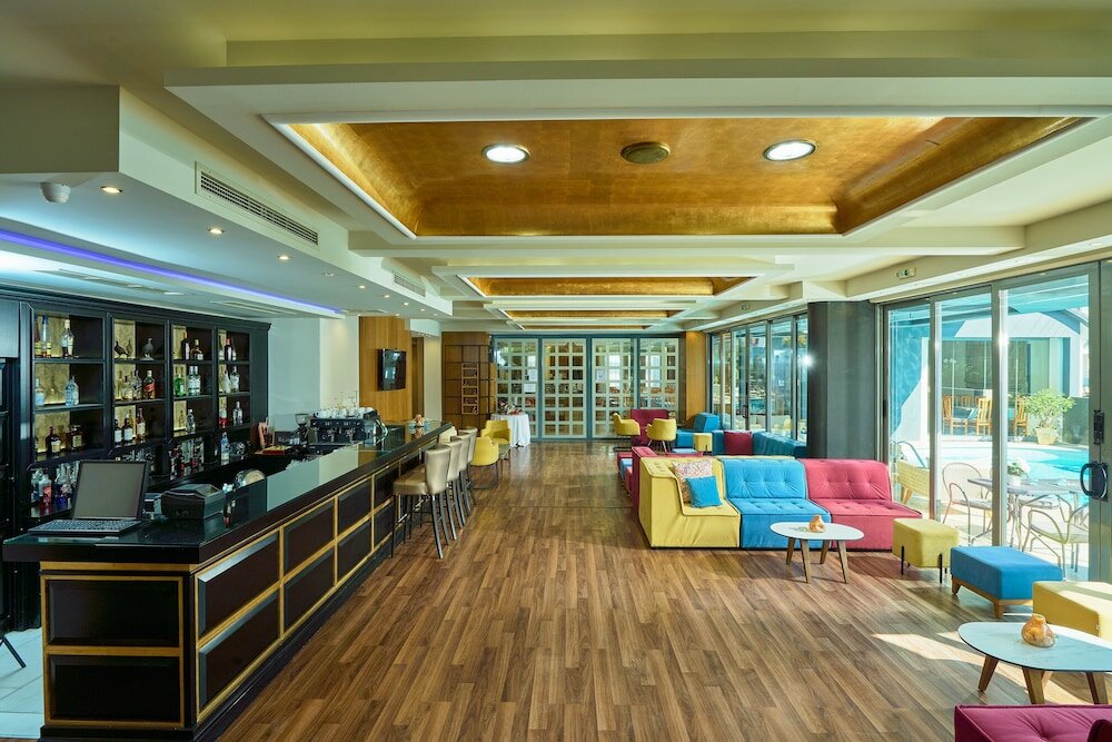 Фото Hotel Mediterranean Resort