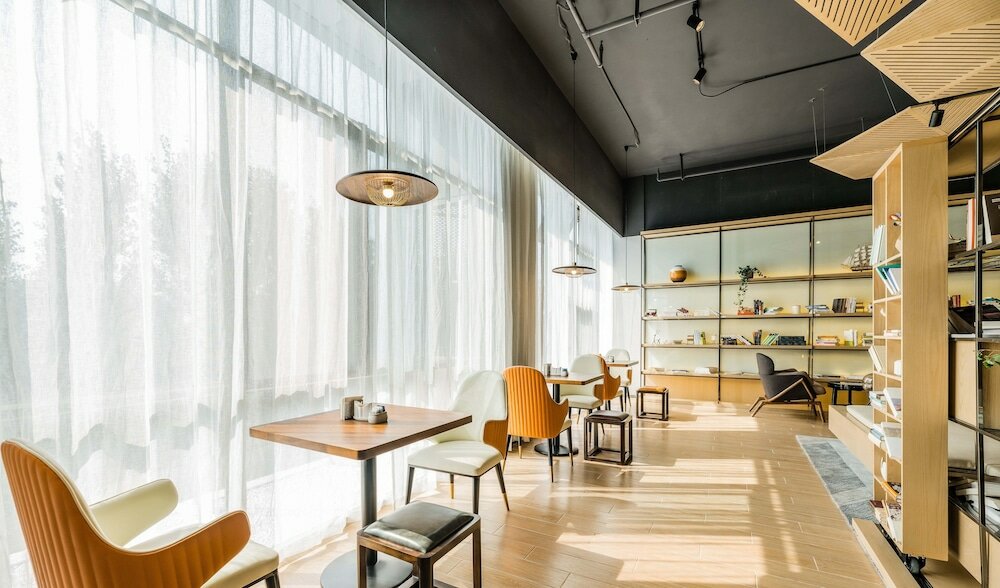 Фото Atour Light Hotel Jiefang Road Jinan