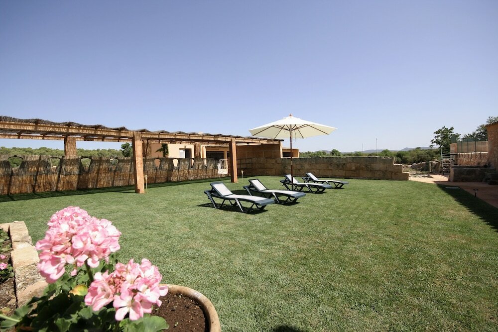 Фото Finca Agroturismo Sa Cova den Borino