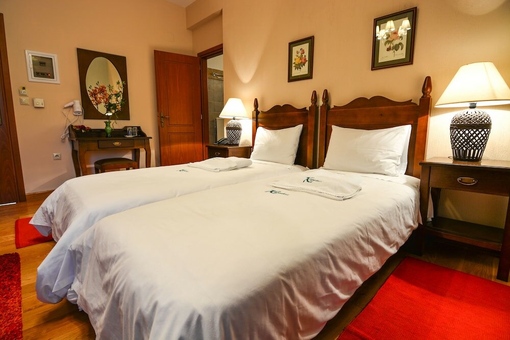 Фото Karyatis Resort