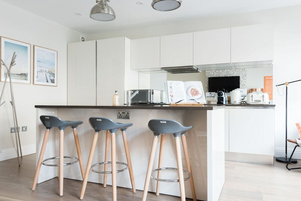 Фото The Oxford Street Studio - Modern 1bdr Apartment close to Paddington