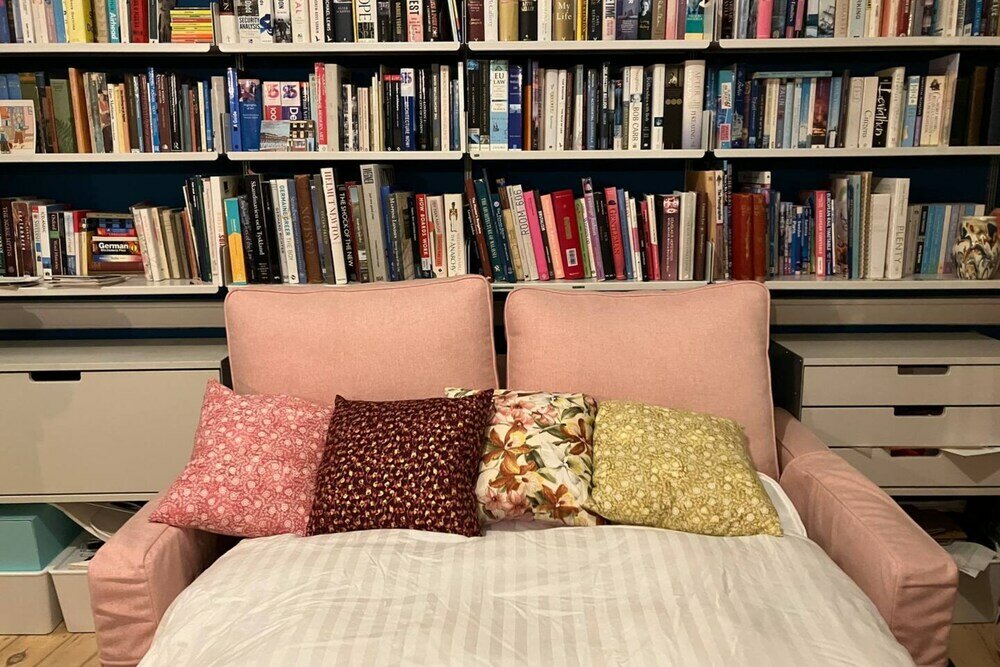 Фото Beautiful 4 Bedroom Family Home in Clerkenwell