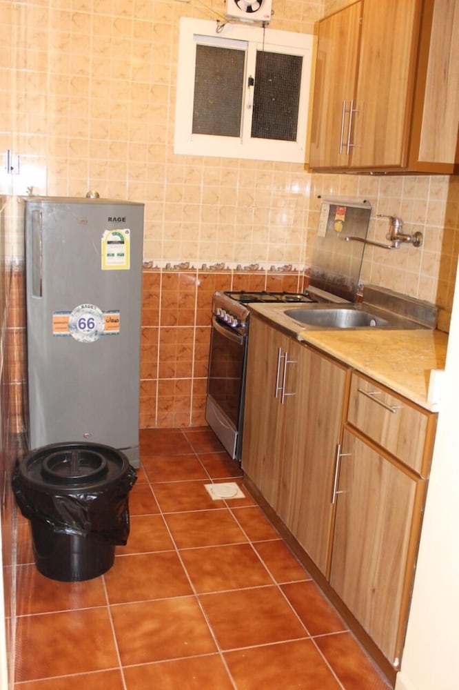 Фото Dar Al Zahib Furnished Units