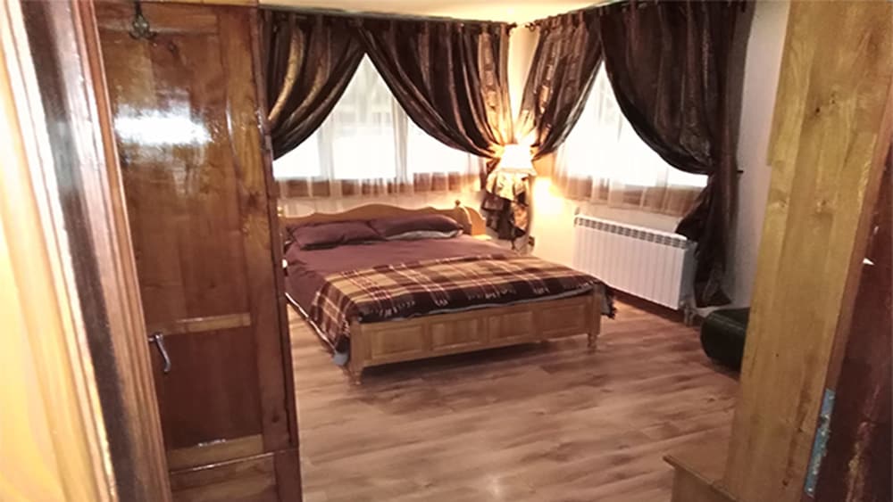 Фото At the Doctor