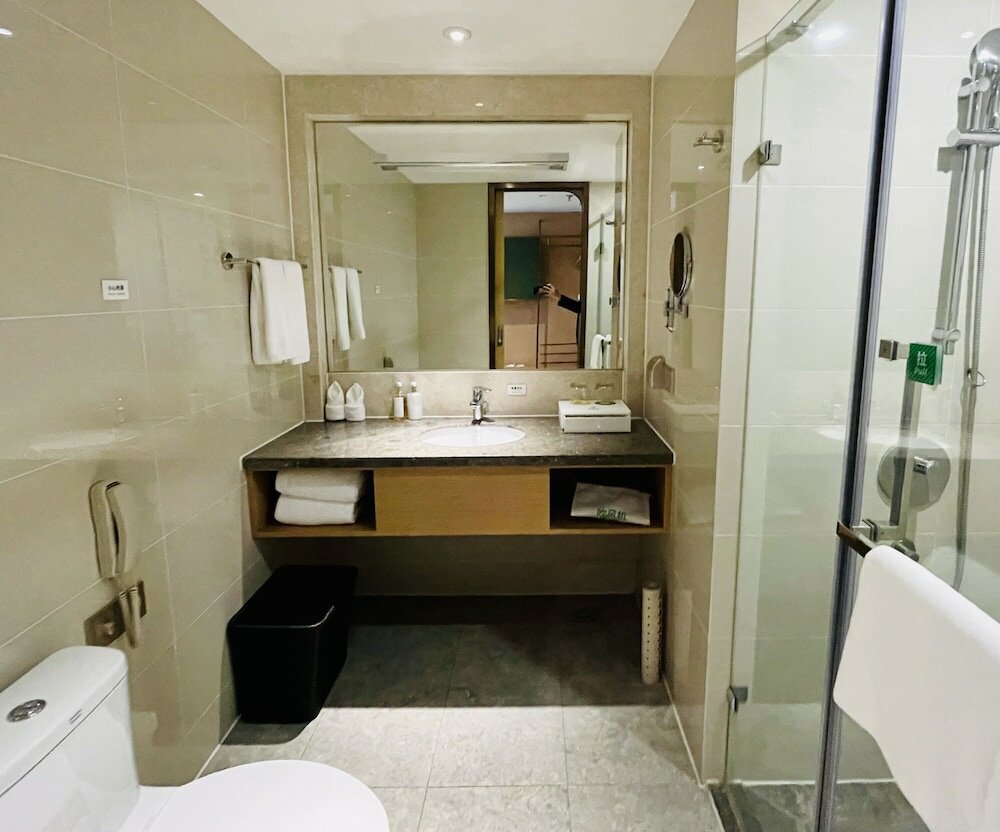 Фото Holiday Inn Chongqing Guanyinqiao, an Ihg Hotel