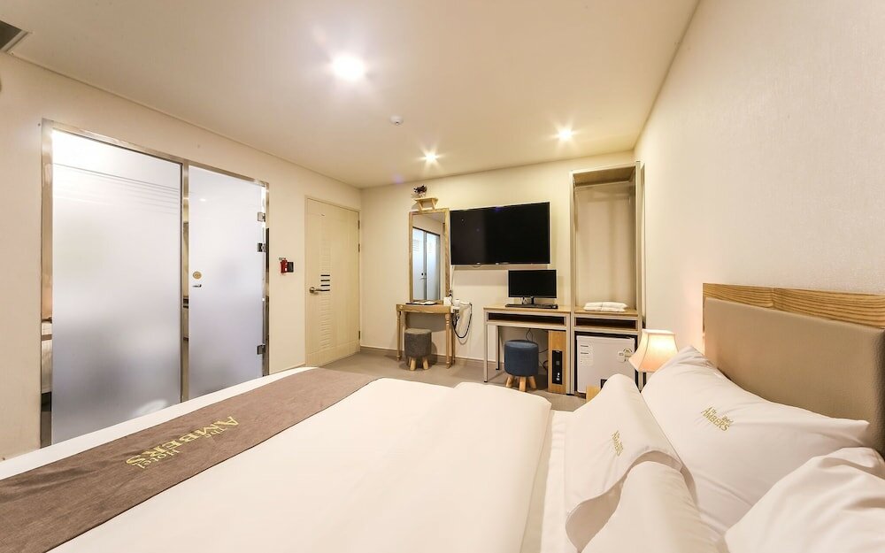 Фото Busan Yeonsandong Ambers	