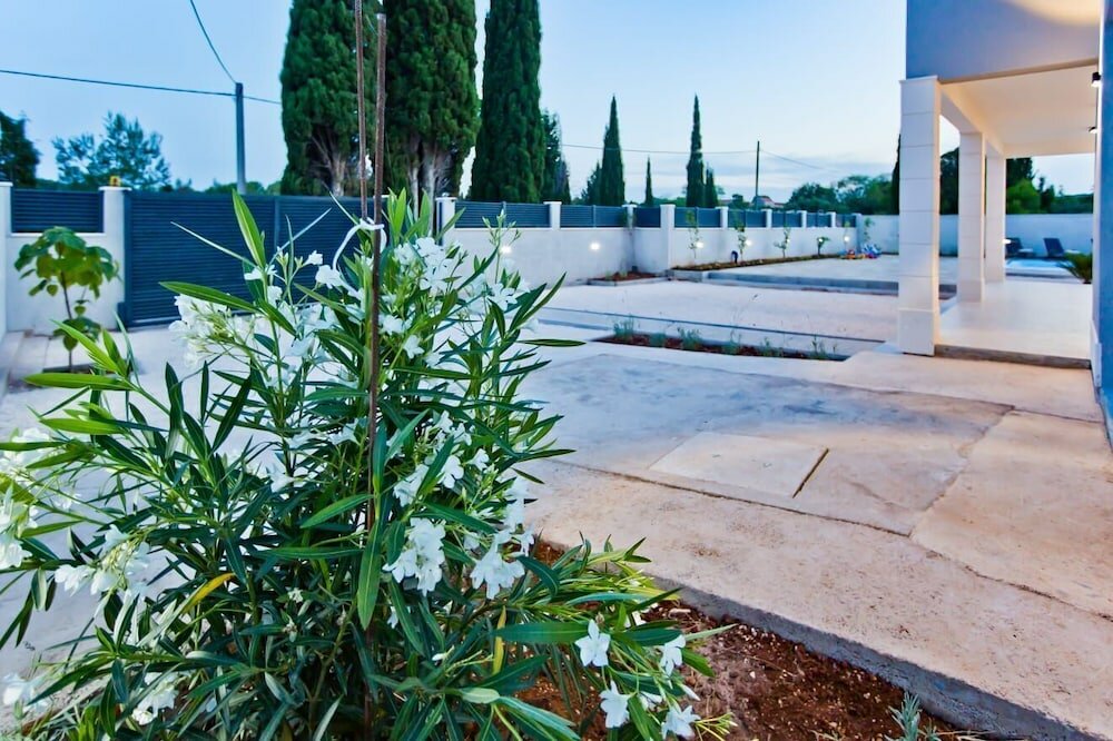 Фото Villa Blazen