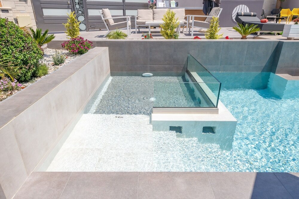 Фото Апарт-Отель Talos Luxury Suites