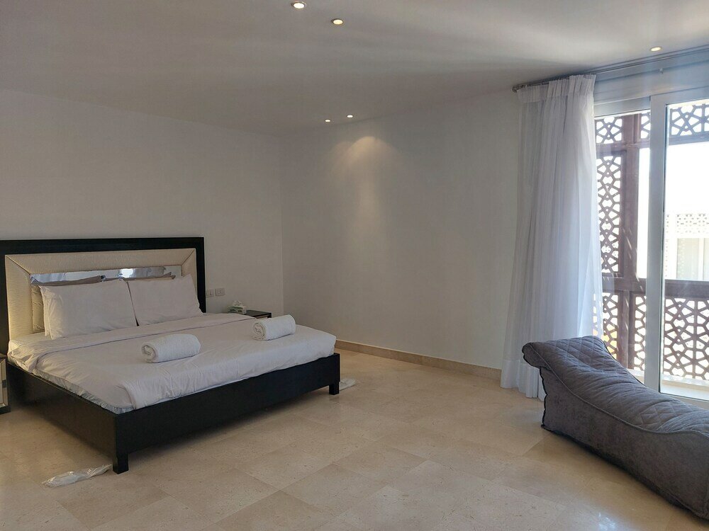 Фото Nayah boutique Stays