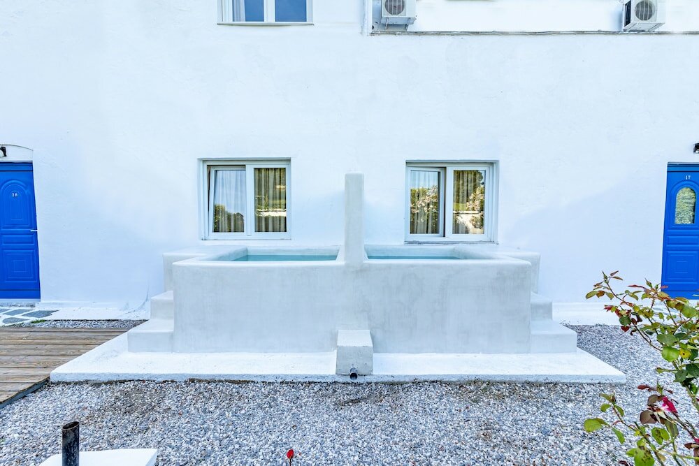 Фото Theo Bungalows Kriopigi