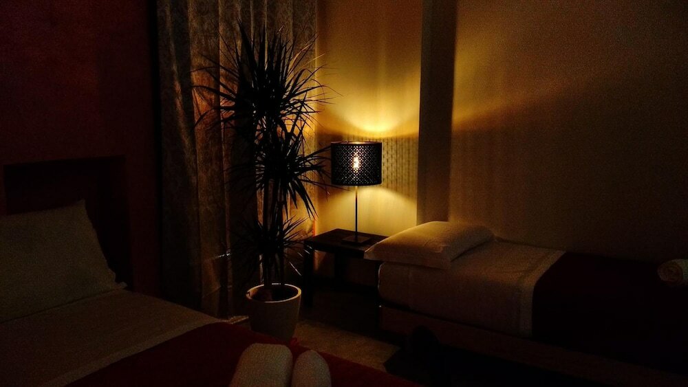 Фото Marconi Rooms - Loggia delle Erbe