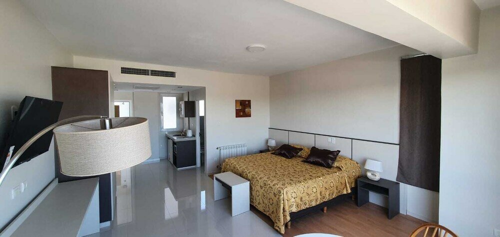 Фото Edificio Brown Departamentos Temporarios