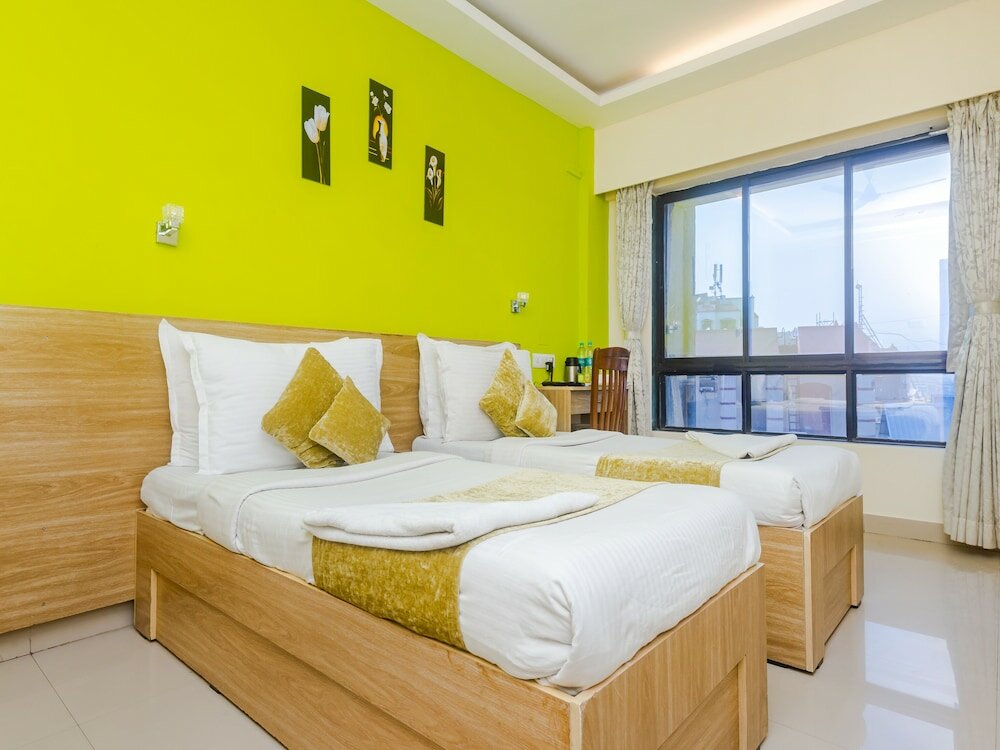 Фото Tuliipstays - Hotel Ashok Bhiwandi