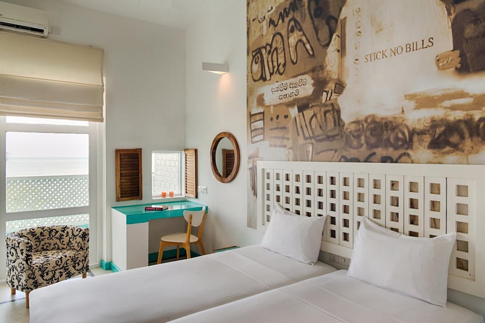 Фото Hotel J Negombo